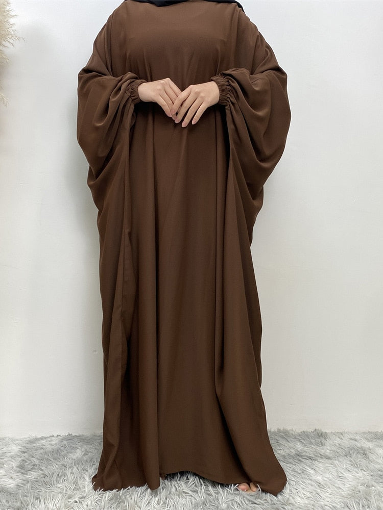 Sakina Abaya