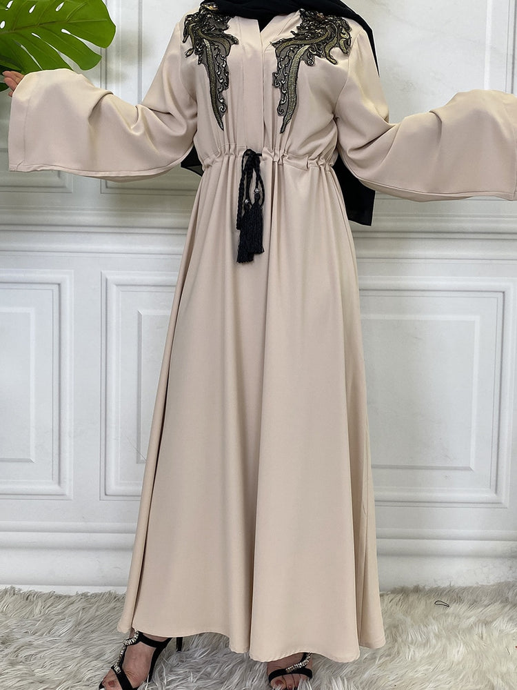 Aamna Abaya