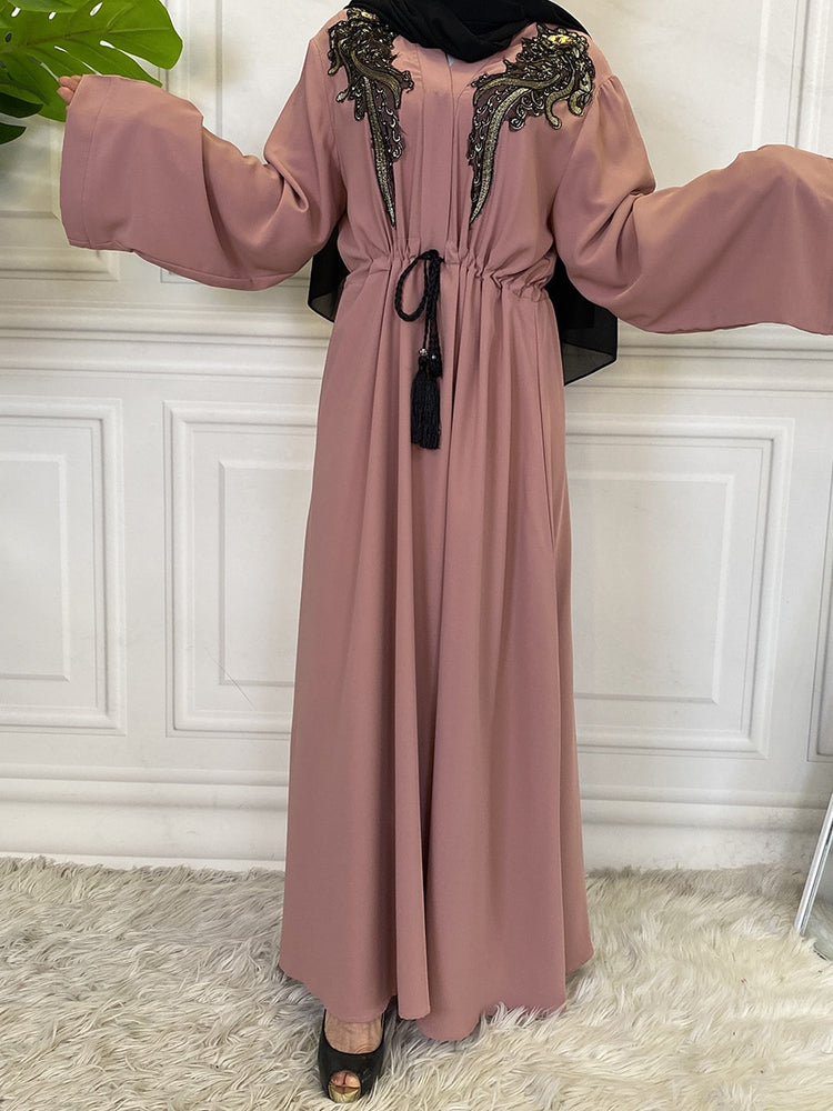 Aamna Abaya