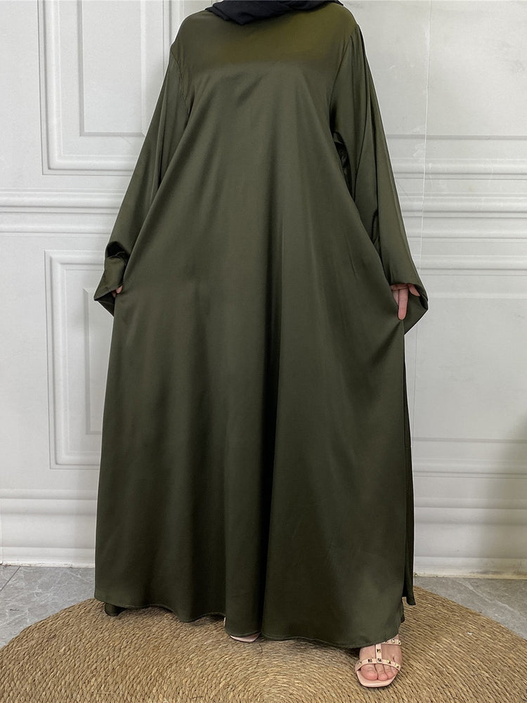 Mina Abaya