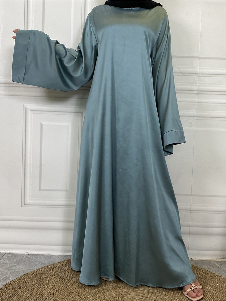 Mina Abaya