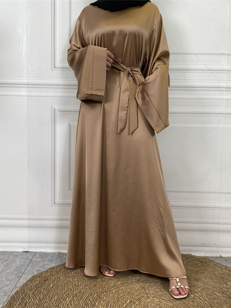 Mina Abaya