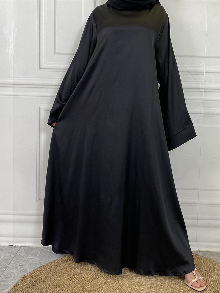 Mina Abaya