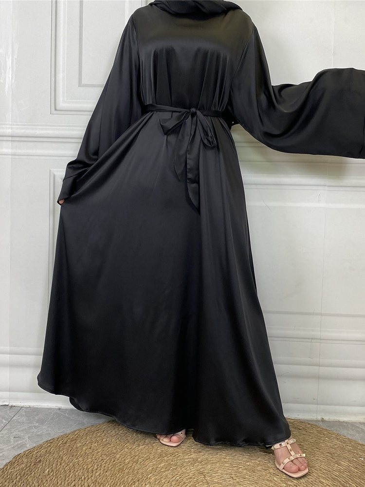 Mina Abaya