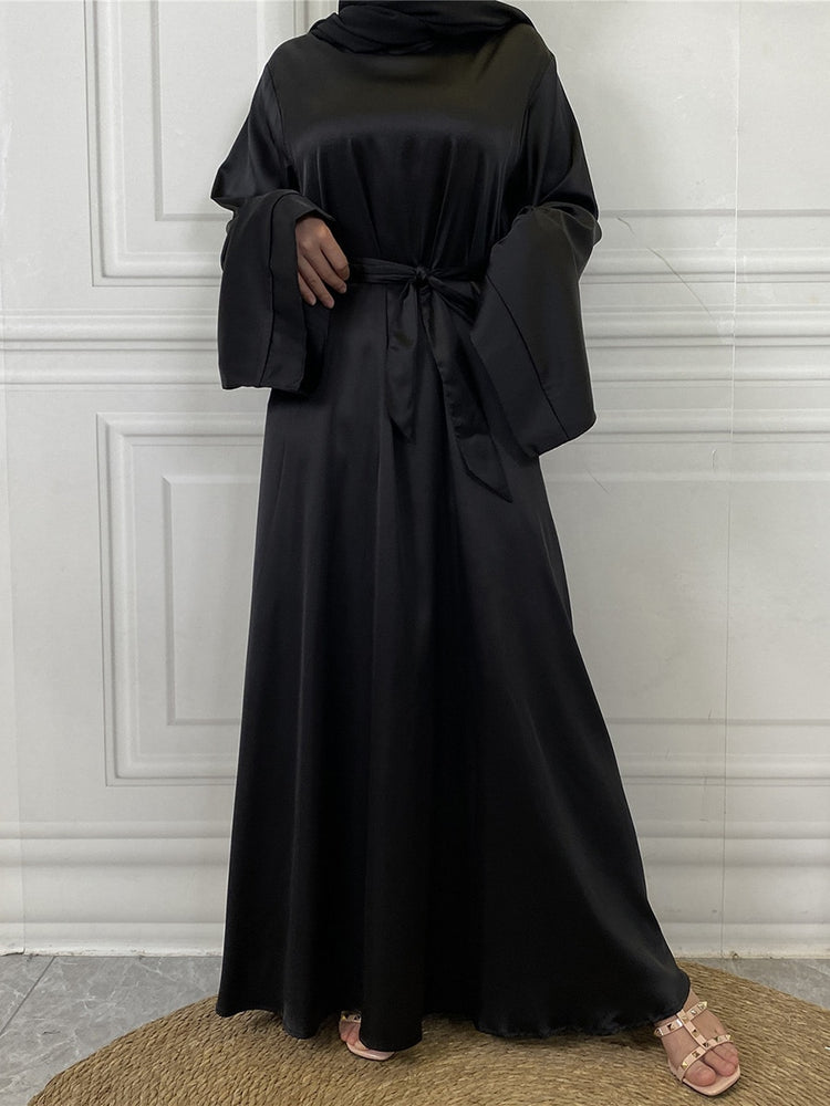 Mina Abaya